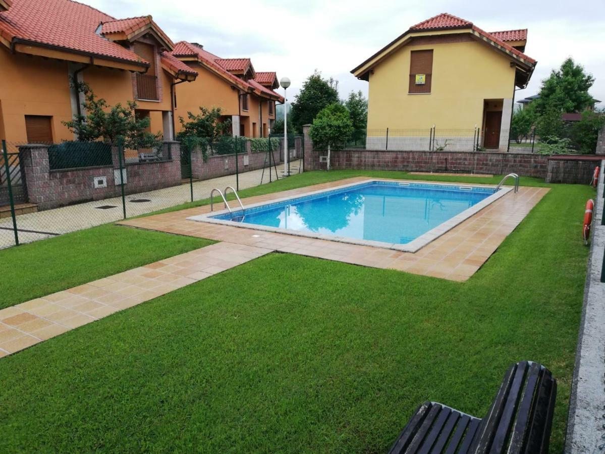 Chalet Playa Del Sable Hinojedo Buitenkant foto