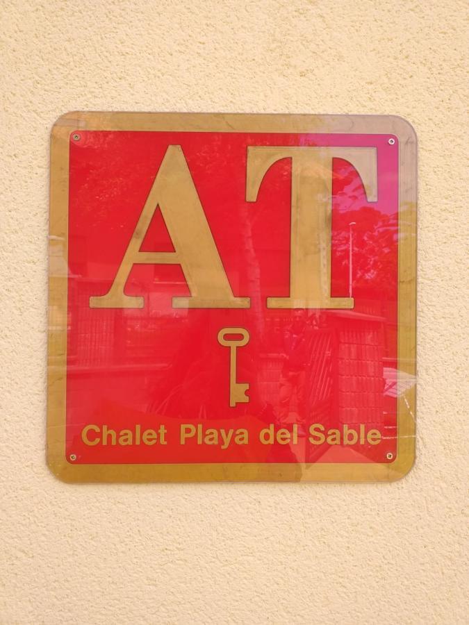 Chalet Playa Del Sable Hinojedo Buitenkant foto